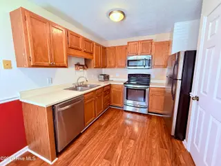 600 N 35th Street 103, Morehead City, NC 28557 – photo 7: 600 N 35th Unit 103