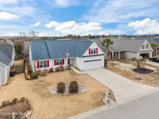 654 Castine Way, Wilmington, NC 28412 — 3-bedroom home in Arrondale, Wilmington, NC, photo 7 of 56: 4-web-or-mls-DJI_20260302154950_0786_D