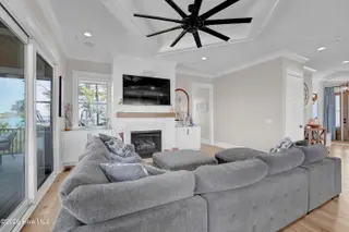 823 Chadwick Shores Drive, Sneads Ferry, NC 28460 – photo 18: 015_img_1721_364