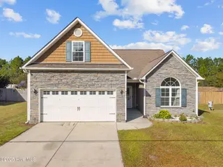 257 E Ivybridge Drive, Hubert, NC 28539 – photo 1: 1-web-or-mls-257 E Ivybridge Dr. 73