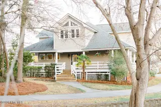 125 Francis Marion Drive, Wilmington, NC 28411 – photo 2: HouseRound1-22