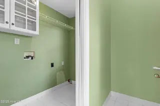 8808 Sedgley Drive, Wilmington, NC 28412 – photo 23: master bathroom