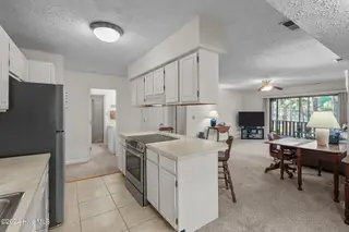 204 Fairway Court, Southern Pines, NC 28387 – photo 6: kitchen to living