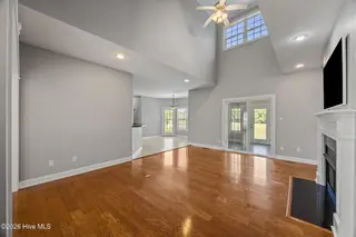 908 Taberna Circle, New Bern, NC 28562 – photo 10: 12-web-or-mls-0C0A2582
