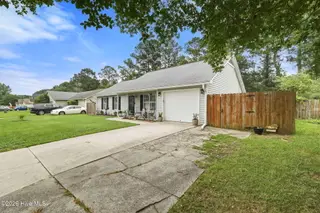 204 Palamino Trail, Jacksonville, NC 28546 – photo 4