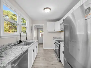 402 New River Drive, Jacksonville, NC 28540 – photo 16: 025a1309