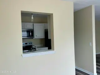 2508 Bluff View Court B, Greenville, NC 27834 – photo 11: 785480B3-465B-418D-89CA-C7E304C1B2A8_1_2