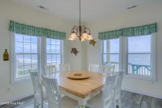 4414 Island Drive, North Topsail Beach, NC 28460 – photo 22: 4414 Island Drive - Interior - Edited_7