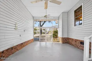 104 NE 34th Street, Oak Island, NC 28465 – photo 9: 10-kahunaphoto