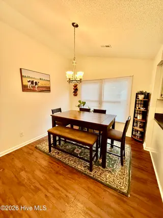 108 W Victoria Court F, Greenville, NC 27834 – photo 7: IMG_4649