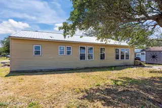 2472 Cedar Island Road, Cedar Island, NC 28520 — 3-bedroom home, Cedar Island, NC, photo 15 of 33: 2472 Cedar Island Rd