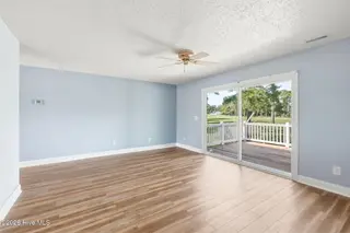 1011 Pelican Drive, New Bern, NC 28560 – photo 20: 1011 Pelican Drive20