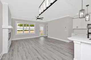 418 Summit Street, Aberdeen, NC 28315 – photo 8: dining-living room