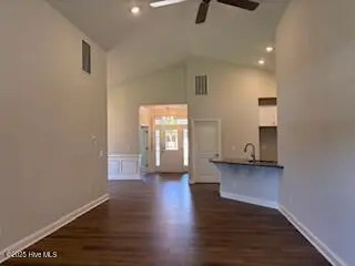 182 Cherry Laurel Drive, Wallace, NC 28466 – photo 14: Living Space