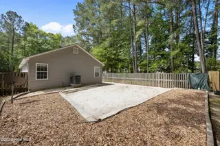3414 Elizabeth Avenue, New Bern, NC 28562 – photo 24: 30-web-or-mls-0C0A1821