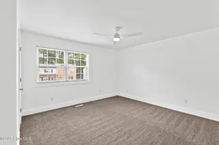 411 Myrtlewood Circle, Jacksonville, NC 28546 – photo 13: 425A1606