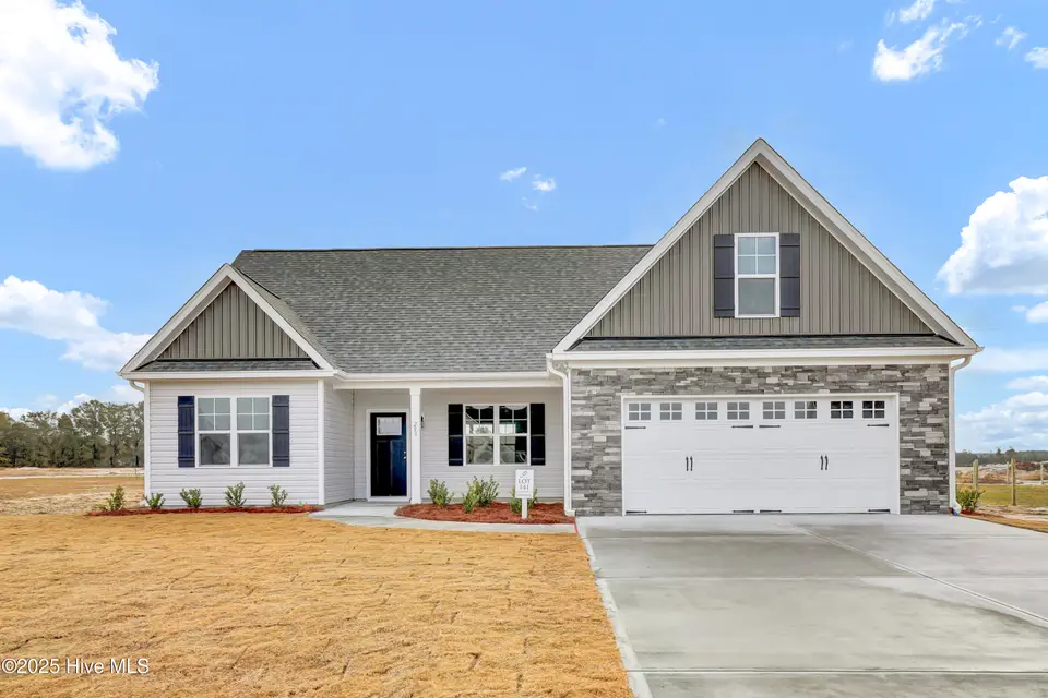 293 Talbert Drive, Rocky Point, NC 28457 – photo 1 of 17: 6G8A1531