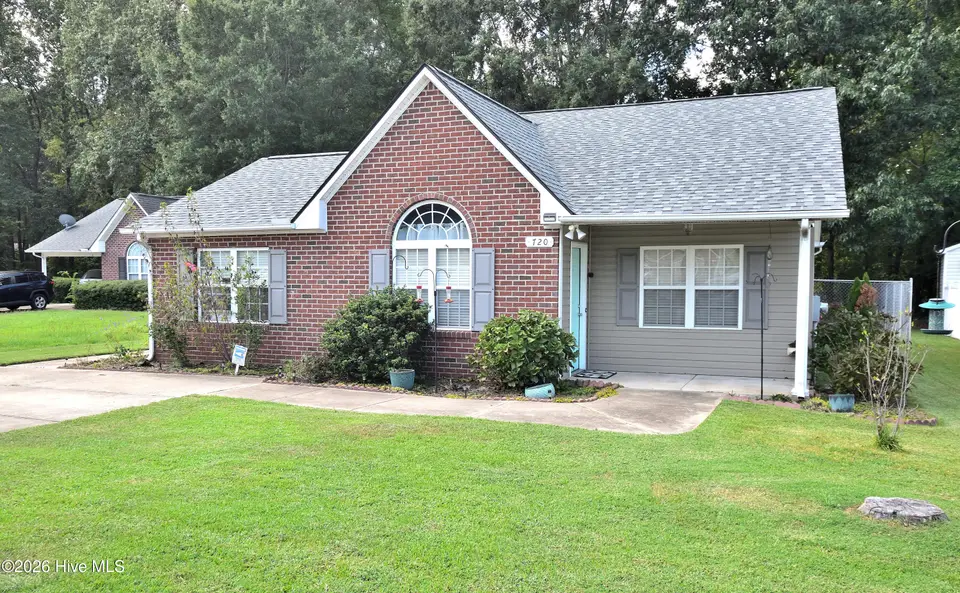 720 Westview Court, Nashville, NC 27856 – photo 1 of 26: Front View