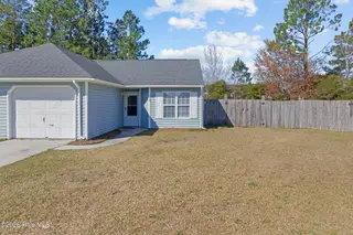 120 Jenny Lane, Havelock, NC 28532 — 2-bedroom townhome in Village Park, Havelock, NC, photo 21 of 25: 35_img_9029