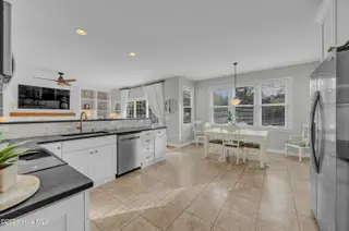 3701 Amber Drive, Wilmington, NC 28409 – photo 10: 008_img_8557_997