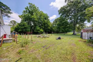 602 Seminole Trail, Jacksonville, NC 28540 – photo 23: 602SeminoleTrail(9)