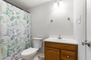 13271 Us Highway 17, Hampstead, NC 28443 — 3-bedroom home, Hampstead, NC, photo 13 of 15: 13271USHwy17-74