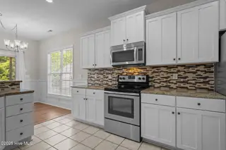 324 Foxwood Lane, Wilmington, NC 28409 – photo 16: 40-web-or-mls-DSC02449