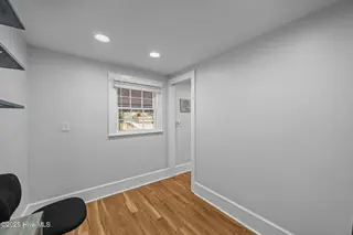 209 E Main Street, Washington, NC 27889 – photo 16: Craft Room or Office View 2