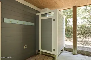 3904 Emerald Drive, Emerald Isle, NC 28594 – photo 10: Outdoor Shower