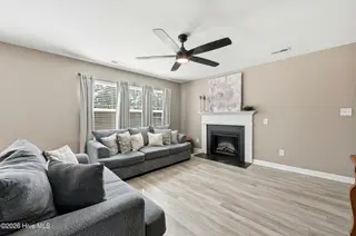 232 Holly Grove Court E, Jacksonville, NC 28540 – photo 8: 7_232_holly_grove_ct_007