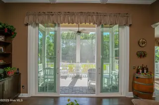562 Westchester Place SW, Ocean Isle Beach, NC 28469 – photo 19: 562 Westchester Pl SW Ocean-print-060-04