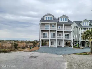 130 Sea Oaks Court 10-A, North Topsail Beach, NC 28460 – photo 8: 130-3