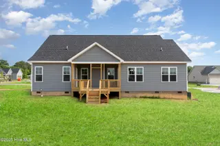 134 Royal Avenue, Selma, NC 27576 – photo 24: 024_dsc00081-edit-edit_747
