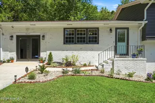 1625 Scotts Hill Loop Road, Wilmington, NC 28411 – photo 2: 8_dsc02911