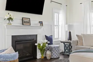 2212 Lakeside Circle, Wilmington, NC 28401 – photo 4: 009_2212_lakeside_circle-7_741