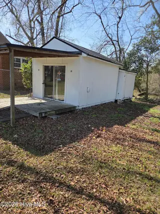 604 Hines Avenue, Kinston, NC 28504 – photo 13: Shed side view