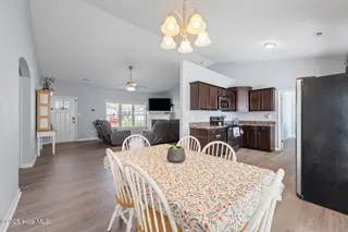 263 Sweet Gum Lane, Richlands, NC 28574 – photo 5: 49-web-or-mls-_RAD2810