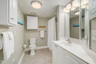 100 Olde Towne Yacht Club Drive 411, Beaufort, NC 28516 – photo 12: Full Bath 2