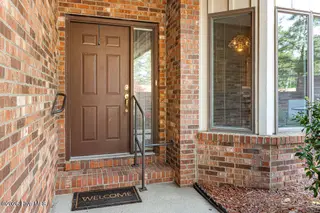 654 Redwood Drive, Southern Pines, NC 28387 – photo 6: 654 Redwood Dr-LR-JFP-6