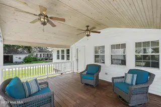 500 W Main Street, Mount Olive, NC 28365 – photo 19: IMG_1138