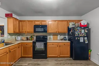 102 Springwood Drive, Jacksonville, NC 28546 – photo 12: 12