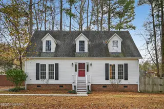 266 North Drive, Rocky Point, NC 28457 — 3-bedroom home in Rambling Branch, Rocky Point, NC, photo 2 of 40: 266NorthDrive-2