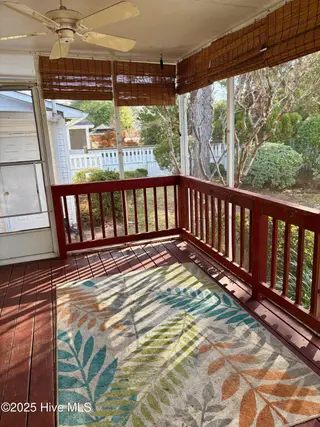 505 Capeside Drive, Wilmington, NC 28412 – photo 15: Screen porch