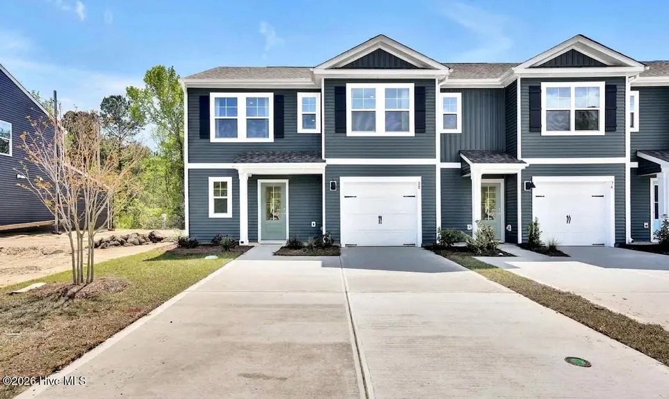 24 Perry Creek Way Unit 39, Wilmington, NC 28411 — 4-bedroom townhome in Blake Farm, Wilmington, NC, photo 1 of 1