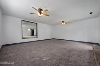 187 Old Folkstone Road, Holly Ridge, NC 28445 – photo 10: 34-web-or-mls-_RAD5718