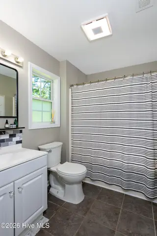 154 Crooked Run Drive, New Bern, NC 28560 – photo 21: 20260604-Rock I (3580 of 1)