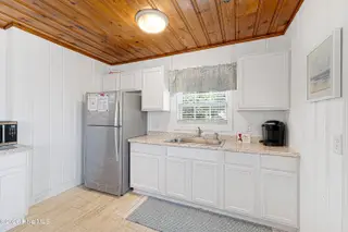 312 E Bogue Boulevard, Atlantic Beach, NC 28512 – photo 13: Kitchen