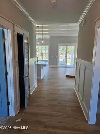 371 Longhill Drive, Wilmington, NC 28412 – photo 2: Foyer
