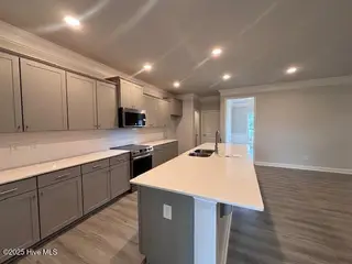126 Firethorn Circle, Wallace, NC 28466 – photo 10: Kitchen