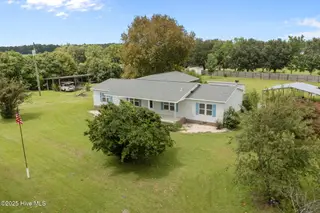 2738 White Oak River Road, Maysville, NC 28555 – photo 5: 15-web-or-mls-DJI_0476